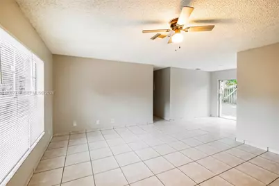 7820 SW 9th St, North Lauderdale, FL 33068 - Photo 2