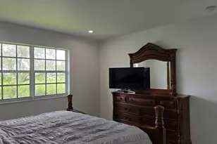 230 SW 117th Terrace, Pembroke Pines, FL 33025 - Photo 22