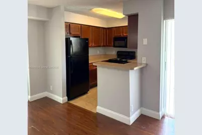7610 Westwood Dr #122, Tamarac, FL 33321 - Photo 10