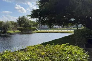 7610 Westwood Dr, Tamarac, FL 33321 - Photo 32