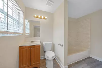 2844 Funston St, Hollywood, FL 33020 - Photo 12