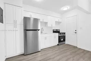 13210 Memorial Hwy, North Miami, FL 33161 - Photo 6