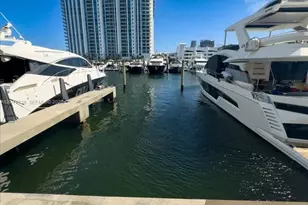 17301 Biscayne Blvd, North Miami Beach, FL 33160 - Photo 34