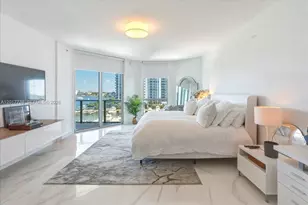 17301 Biscayne Blvd, North Miami Beach, FL 33160 - Photo 10