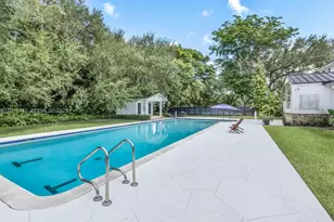 6845 SW 98th St, Pinecrest, FL 33156 - Photo 22