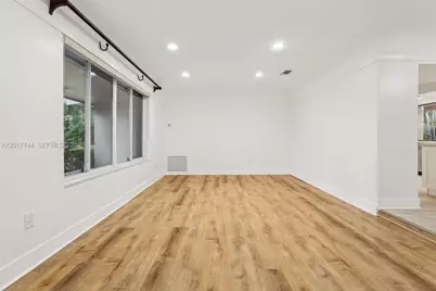 3842 Jasmine Avenue, Miramar, FL 33023 - Photo 26