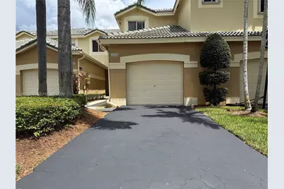 2434 Cordoba Bnd #2434, Weston, FL 33327 - Photo 2