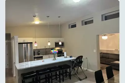 910 NW 17th Ave, Fort Lauderdale, FL 33311 - Photo 14