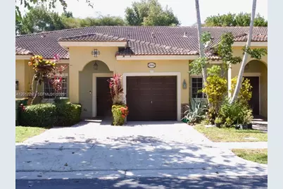 1242 NE 32nd Ave, Homestead, FL 33033 - Photo 1