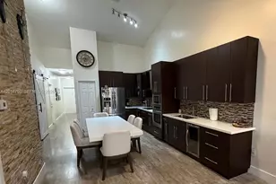 1242 NE 32nd Ave, Homestead, FL 33033 - Photo 6
