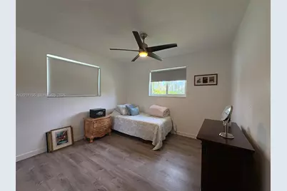 220 NW 130th Ave, Miami, FL 33182 - Photo 20