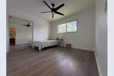 220 NW 130th Ave, Miami, FL 33182 - Photo 22