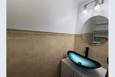 421 Swallow Dr #12, Miami Springs, FL 33166 - Photo 12