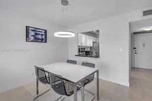 800 Parkview Dr, Hallandale Beach, FL 33009 - Photo 10