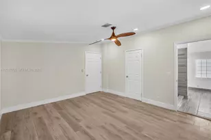 730 NW 217th Terrace, Pembroke Pines, FL 33029 - Photo 12