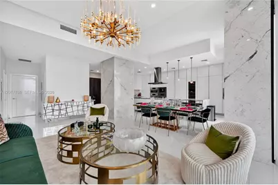 88 SW 7th St #4202, Miami, FL 33130 - Photo 2