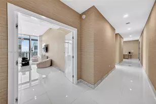 88 SW 7th St, Miami, FL 33130 - Photo 44
