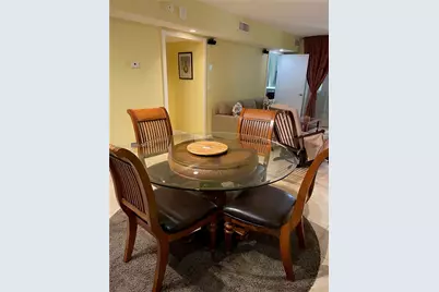 5005 Collins Ave #1422, Miami Beach, FL 33140 - Photo 10
