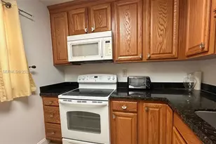 7725 SW 86th St, Miami, FL 33143 - Photo 10