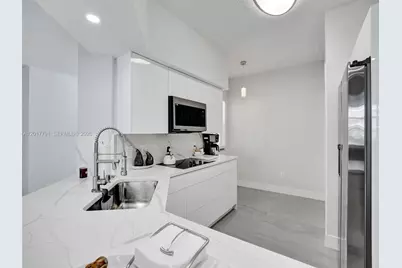 3245 NE 184th St #13305, Aventura, FL 33160 - Photo 14