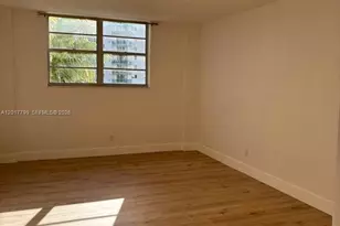 19390 Collins Ave, Sunny Isles Beach, FL 33160 - Photo 8