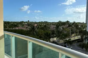 19390 Collins Ave, Sunny Isles Beach, FL 33160 - Photo 10