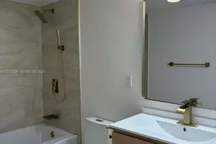 19390 Collins Ave, Sunny Isles Beach, FL 33160 - Photo 6