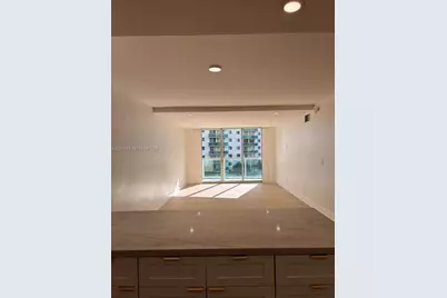 19390 Collins Ave #520, Sunny Isles Beach, FL 33160 - Photo 2