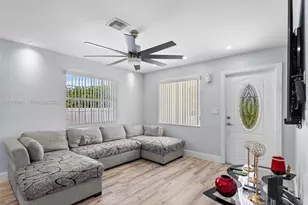 6432 Perry St, Hollywood, FL 33024 - Photo 4
