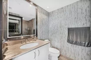 1331 Brickell Bay Dr, Miami, FL 33131 - Photo 28