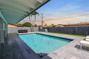 12535 SW 31st Ter, Miami, FL 33175 - Photo 2