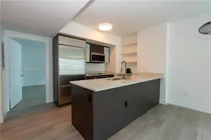 500 Brickell Ave, Miami, FL 33131 - Photo 2