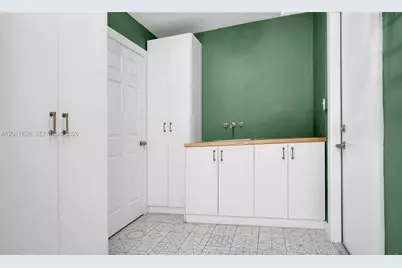 1301 Hollywood Blvd, Hollywood, FL 33019 - Photo 12