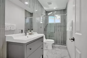 1301 Hollywood Blvd, Hollywood, FL 33019 - Photo 10