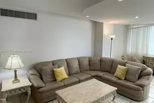 5005 Collins Ave, Miami Beach, FL 33140 - Photo 4