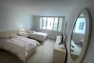 5005 Collins Ave, Miami Beach, FL 33140 - Photo 12