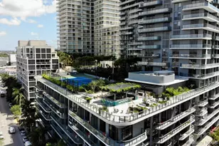 121 NE 34th St, Miami, FL 33137 - Photo 1