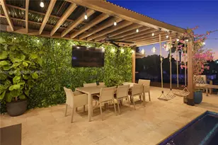 5241 SW 104th Ave, Miami, FL 33165 - Photo 4
