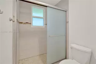 10851 London St, Cooper City, FL 33026 - Photo 48