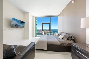 851 NE 1st Ave, Miami, FL 33132 - Photo 14