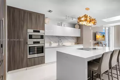 851 NE 1st Ave #3711, Miami, FL 33132 - Photo 32