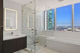 851 NE 1st Ave, Miami, FL 33132 - Photo 36