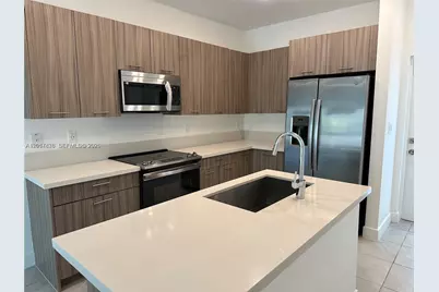 8201 NW 41st St #D-203, Doral, FL 33166 - Photo 6
