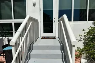 5401 Collins Ave, Miami Beach, FL 33140 - Photo 54