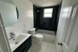 1100 NE 1st Ct, Hallandale Beach, FL 33009 - Photo 4