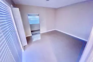 11447 SW 33rd Ln, Miami, FL 33165 - Photo 12