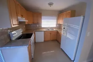 11447 SW 33rd Ln, Miami, FL 33165 - Photo 18