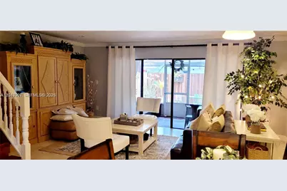 3300 Atlanta #15C, Hollywood, FL 33021 - Photo 6