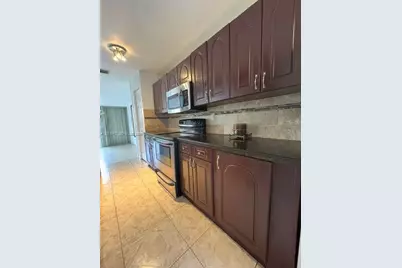 835 NW 81st Way #5, Plantation, FL 33324 - Photo 2