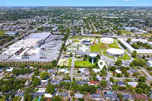5041 NE 14th Ave, Pompano Beach, FL 33064 - Photo 4